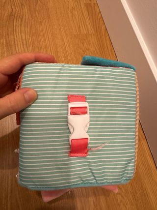 Cubo Montessori de actividades