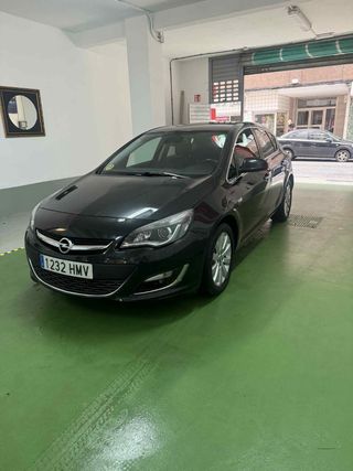 Opel Astra 2013