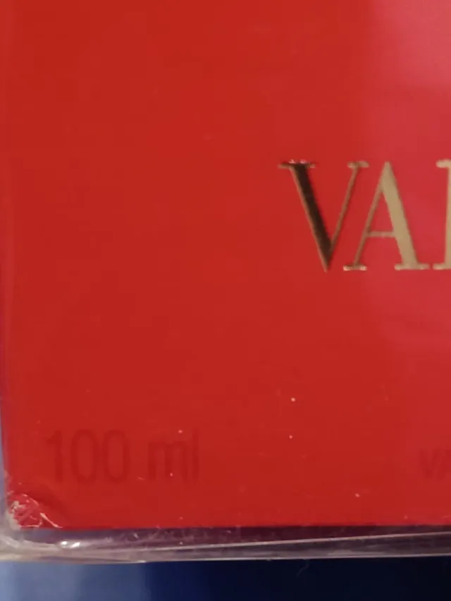Valentino Voce Viva Perfume