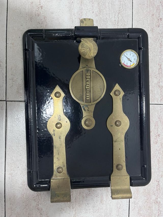 Porta Cucina in Ghisa di Ferro di Hergón