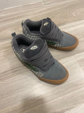 Zapatillas Vans grises y verdes