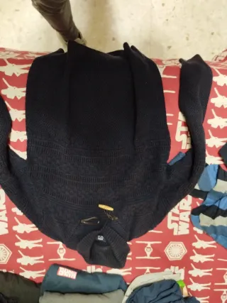 Jersey de punto azul con botones