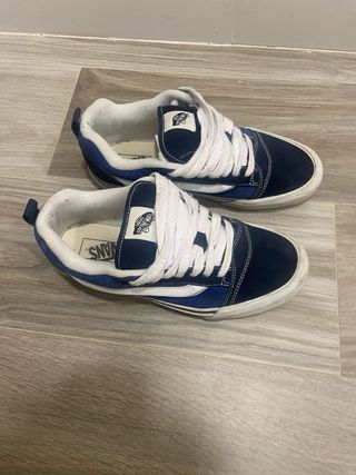 Zapatillas Vans Azul y Blanco