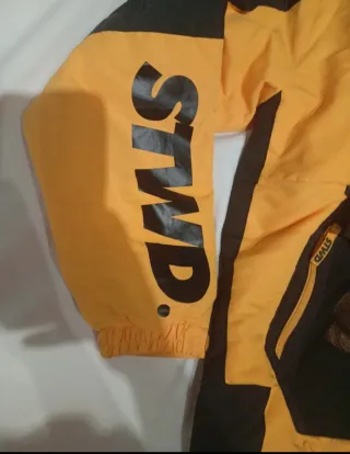 Chaqueta STWD amarilla y negra