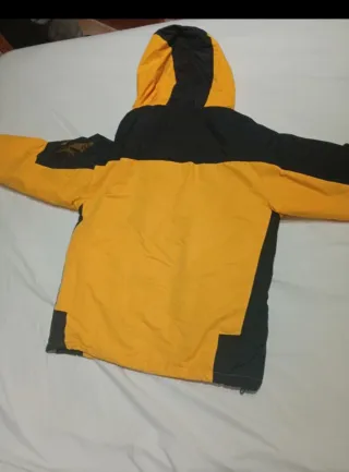 Chaqueta STWD amarilla y negra