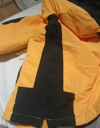 Chaqueta STWD amarilla y negra