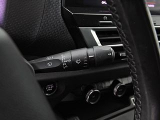 Citroën C4 PureTech 130 S&S 6v Shine