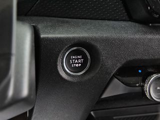 Citroën C4 PureTech 130 S&S 6v Shine