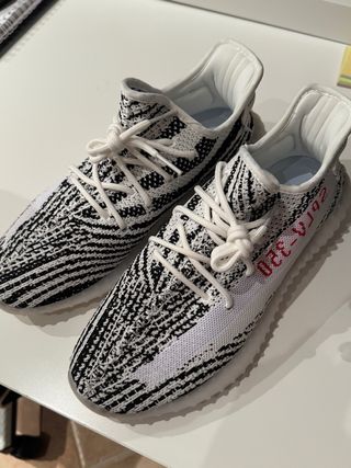 Adidas Yeezy Zebra 350