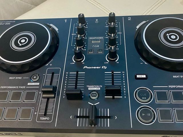 Pioneer DJ DDJ-200 Controller Nero
