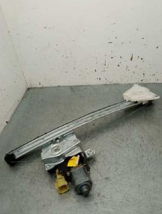 Elevalunas trasero ford cj54s27000bg kuga - 217544