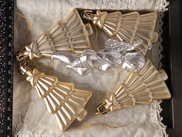 Abeti e angelo decorazioni Natale