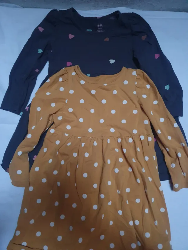 Lote 2 vestidos niña manga larga
