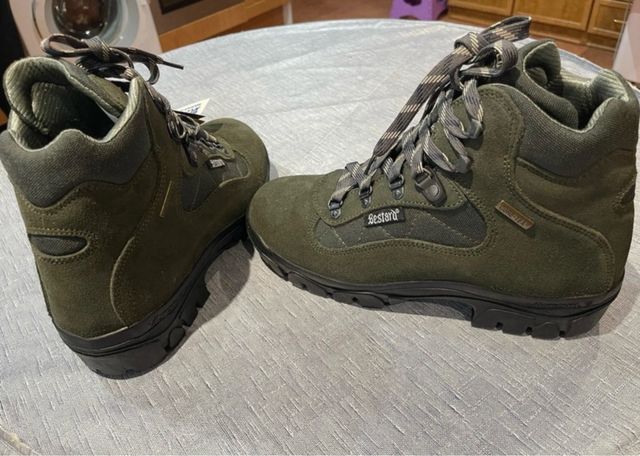Stivali da montagna Bestard verde oliva