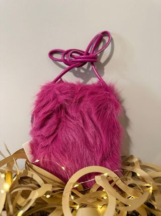 Porta cellulare eco pelliccia vari colori