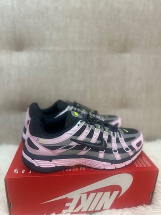 Zapatillas Nike P-6000 Negro Rosa