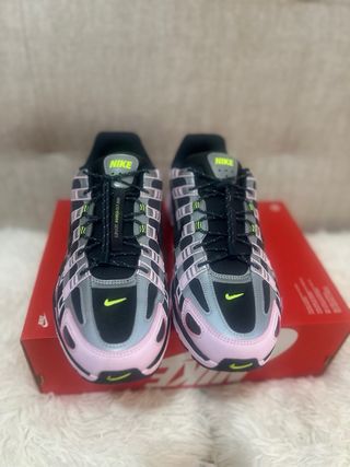 Zapatillas Nike P-6000 Negro Rosa