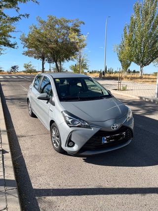 Alquiler coche Toyota Yaris 2018