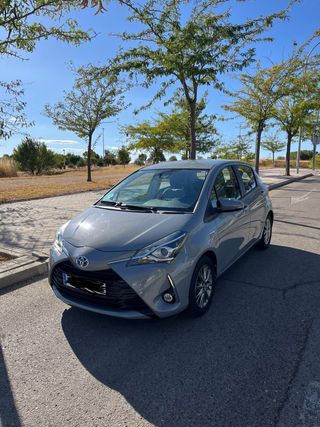Alquiler coche Toyota Yaris 2018