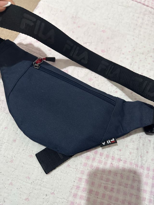 Riñonera Fila Azul y Roja, nueva