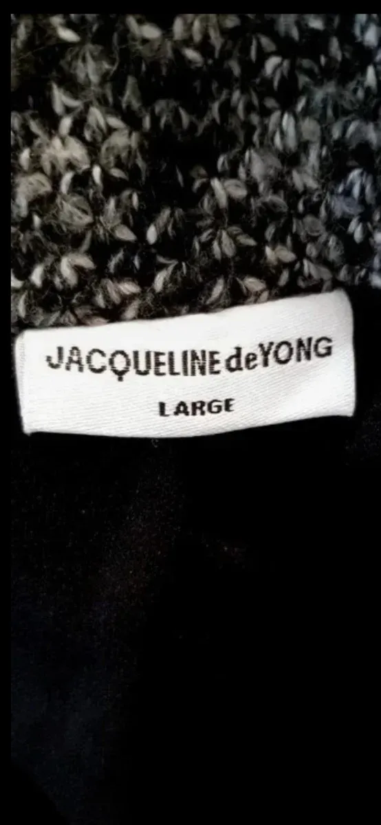 Casaco Tweed Cinza e Preto Jacqueline de Yong