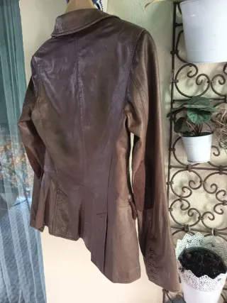 Americana de piel Stosi marrón talla 40