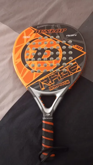 Pala Padel Dunlop Sport Negra + funda