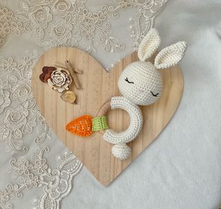 Sonaglio coniglietto con carota