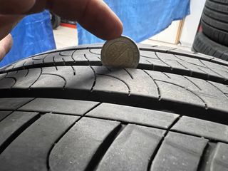 Neumáticos Goodyear EfficientGrip 215/65R16