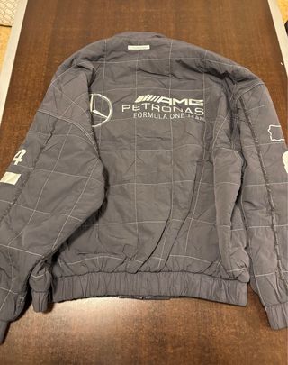 Chaqueta Adidas x Mercedes AMG f1 x Bad Bunny- XL