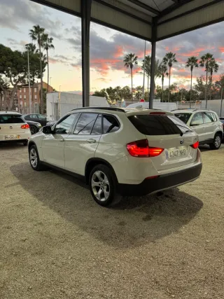 BMW X1 2012