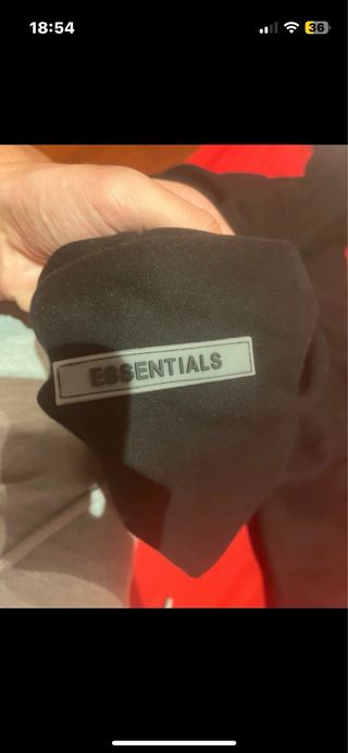 Sudadera Essentials Negra