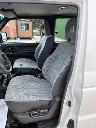 Mitsubishi Montero 2000