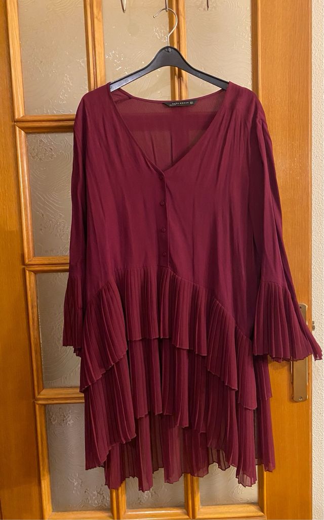 Vestido/Camisa granate Zara