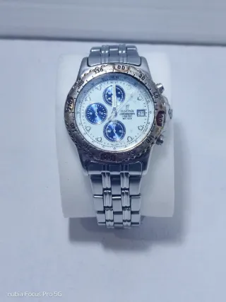 Reloj Festina Chronograph Oro y Plata