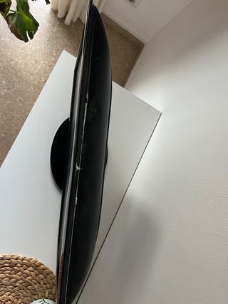 Samsung Monitor negro y TV