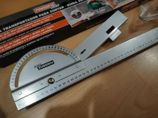 Guía transportador para corte angular bricolaje