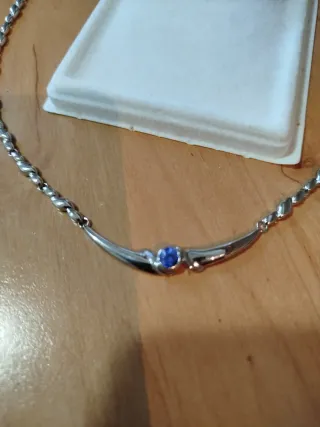 Conjunto collar y pendientes azul plata