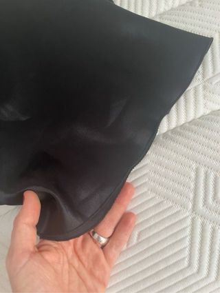 Vestido lencero negro con estampado