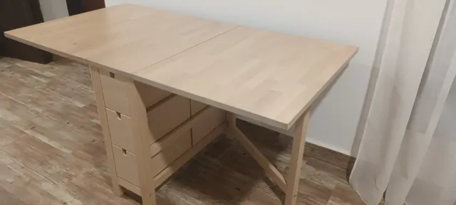 Mesa plegable Ikea con cajones