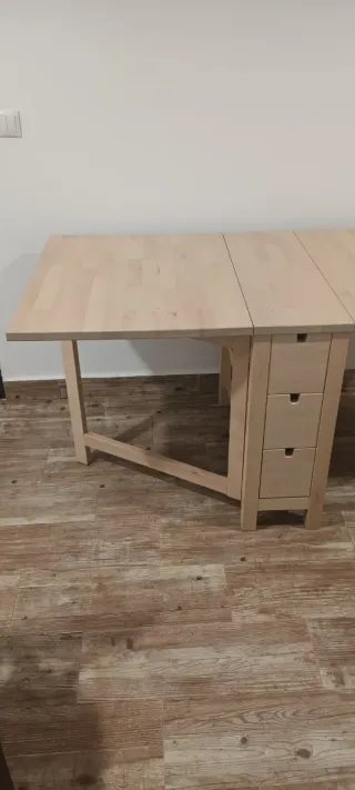 Mesa plegable Ikea con cajones