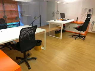 Scrivanie con armadio laterale