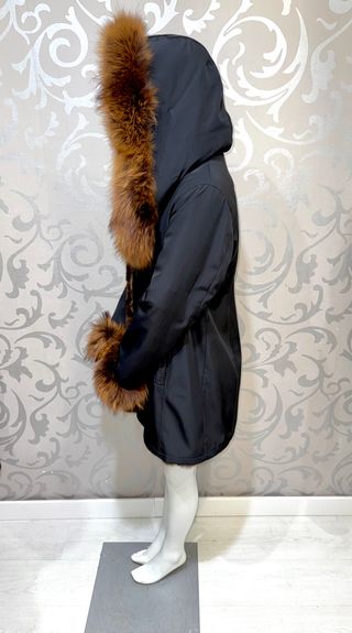 Abrigo reversible estilo piel