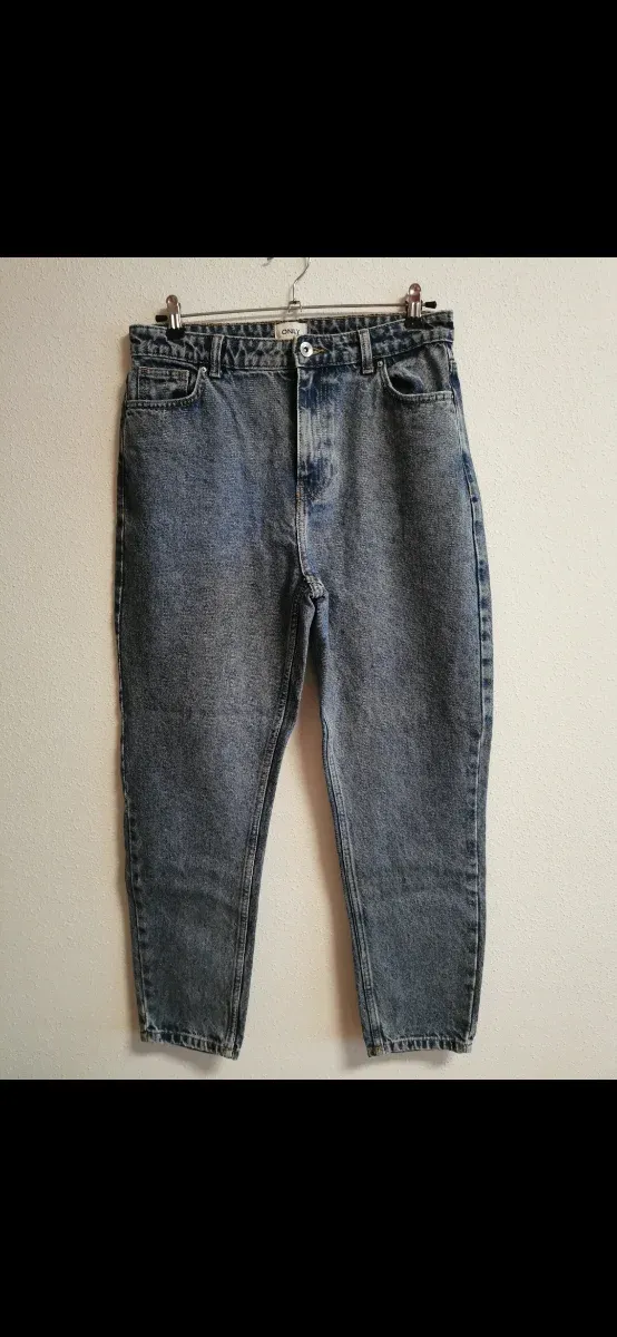 Pantalón Only de chica Talla 31/32.