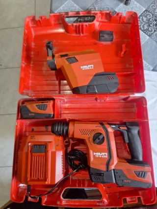 Hilti TE 6-A22 Martillo con dos Baterías Cargador