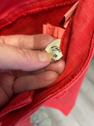 Pantalones vaqueros BSB rojos