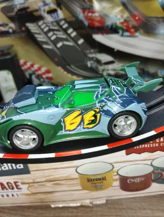 Coche Spiderman Marvel Carrera Go 1:43