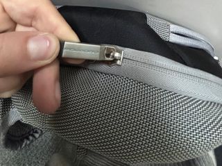 Mochila Piquadro Negra y Gris