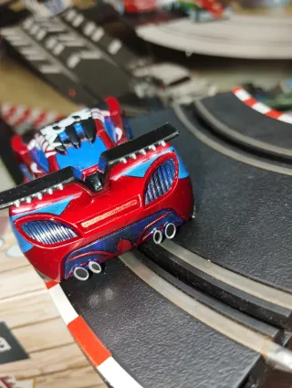 Coche Spiderman Marvel Carrera Go 1:43