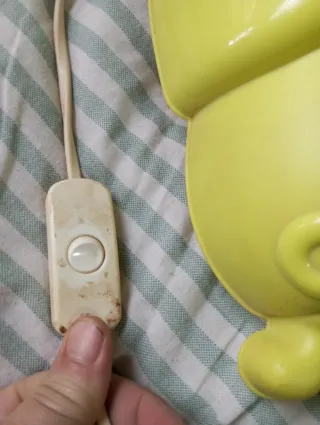 Lámpara mariquita verde